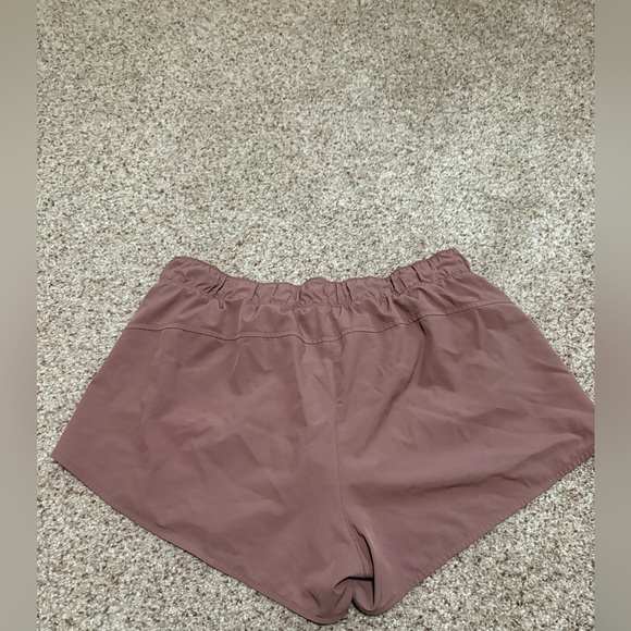 Women's Old Navy Athletic Shorts - Picture 2 of 3